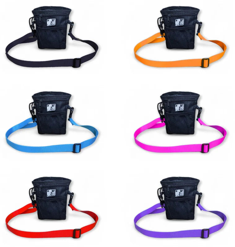 Le chien blanc pochette à gâteries Volt
