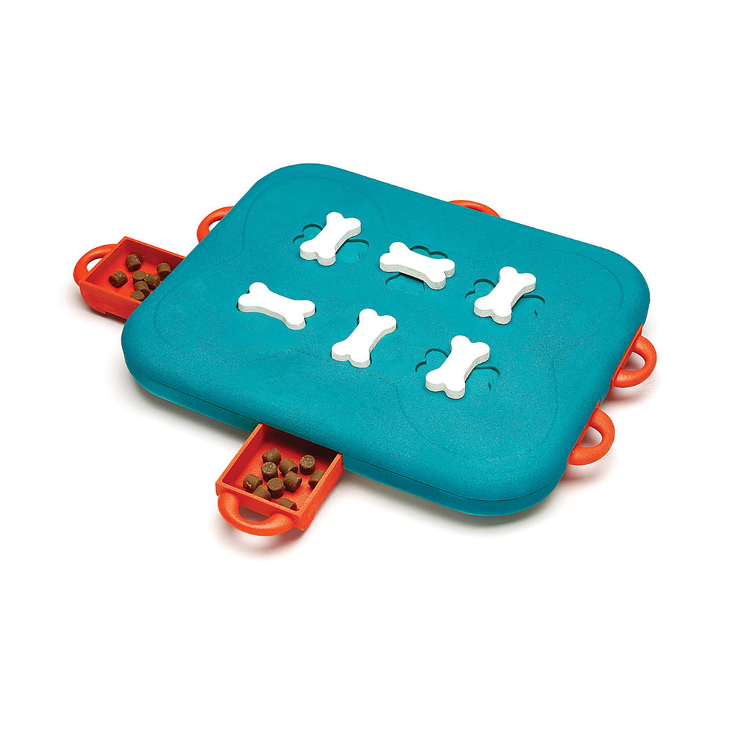 Outward Hound Nina Ottosson casse-tête interactif Dog Casino