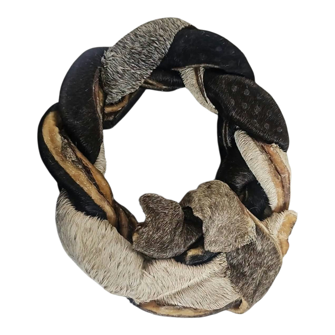 Anneau de peau de boeuf poilue (couronne tressée)