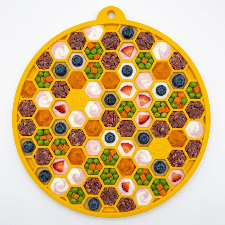 SodaPup tapis de léchage à ventouses Honeycomb